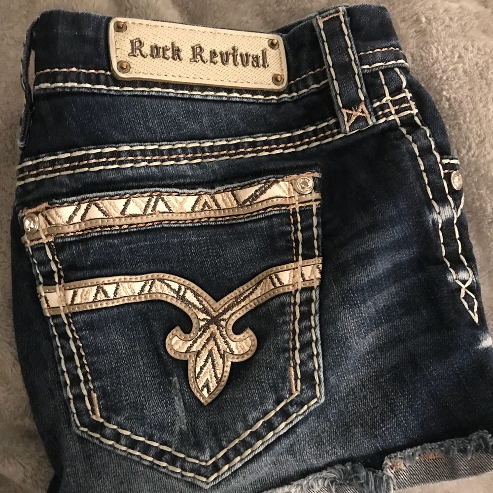 Rock revival jean shorts